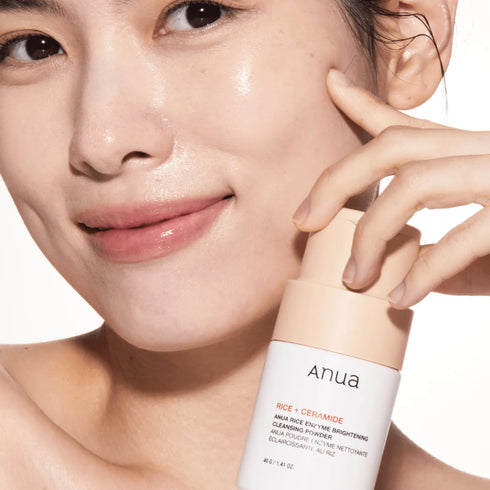 Anua Enzyme Cleansing Powder 40g – curățare eficientă și blândă, cu beneficii de exfoliere. Formulă coreeană perfectă pentru ten sensibil, tern sau pigmentat.